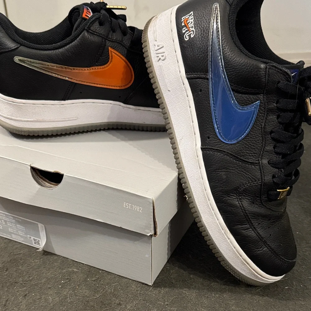 Nike Air Force 1 Low Top / KITH / Knicks - Picture 5 of 7